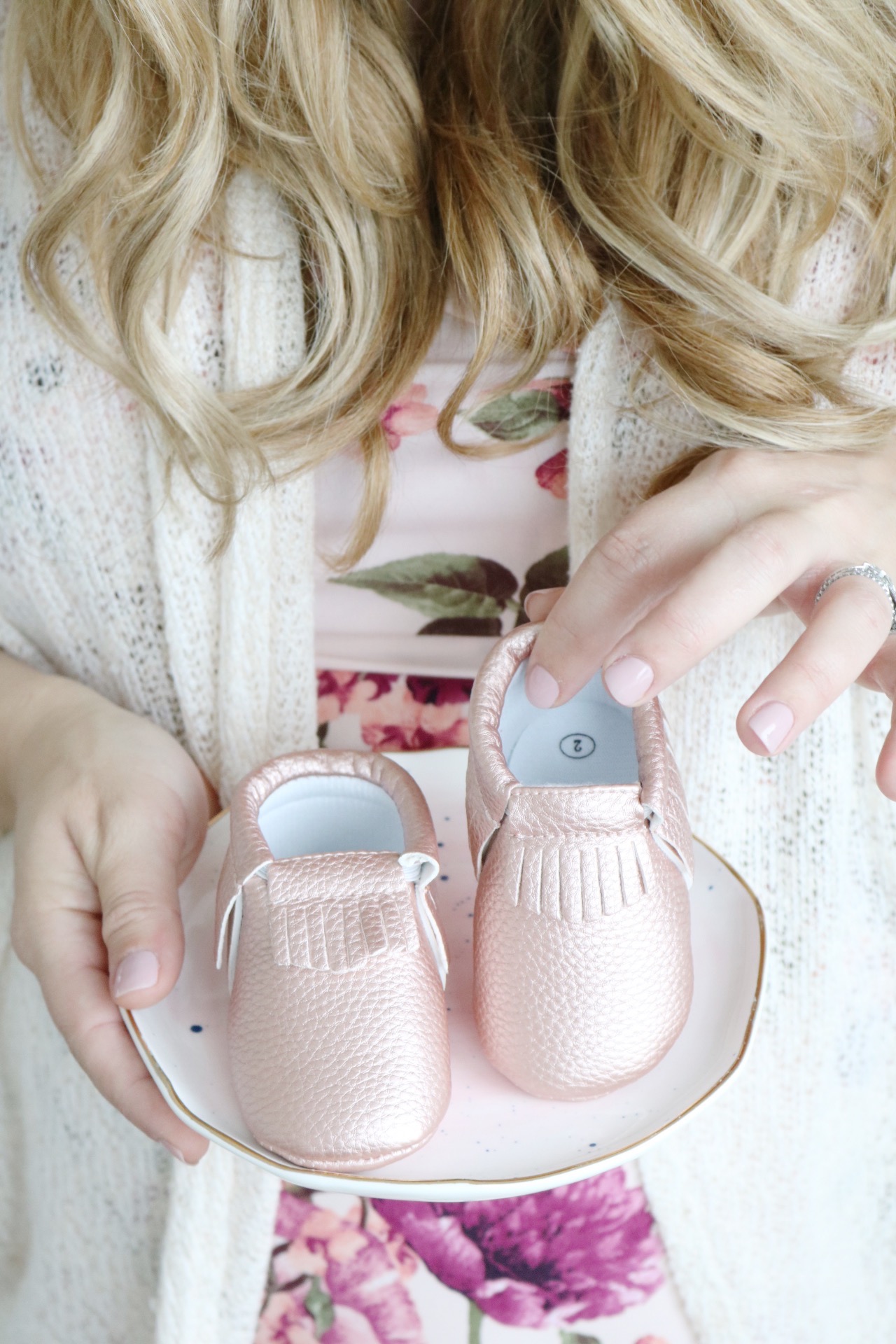 Gugu Guru Registry