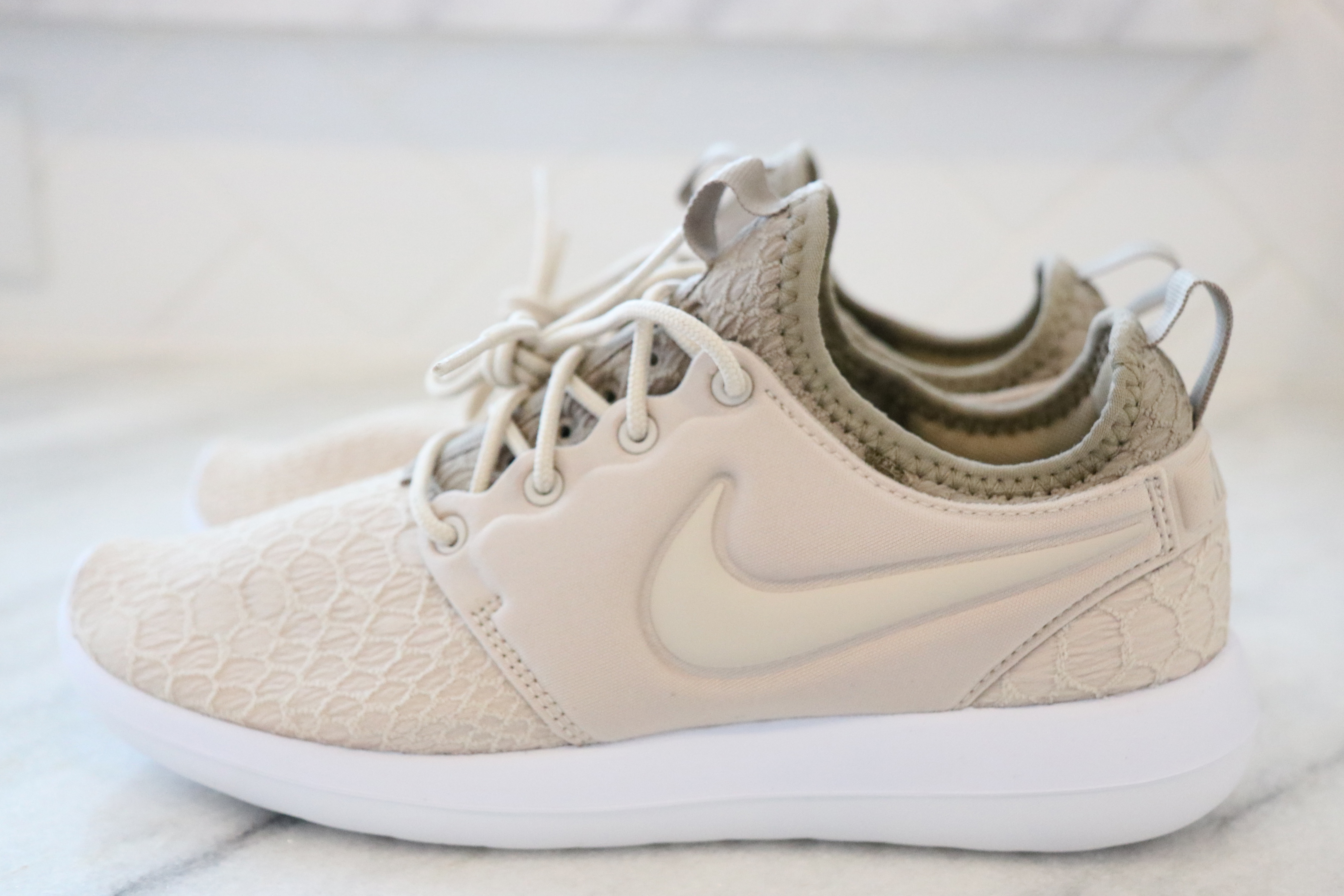women's nike roshe two casual shoes